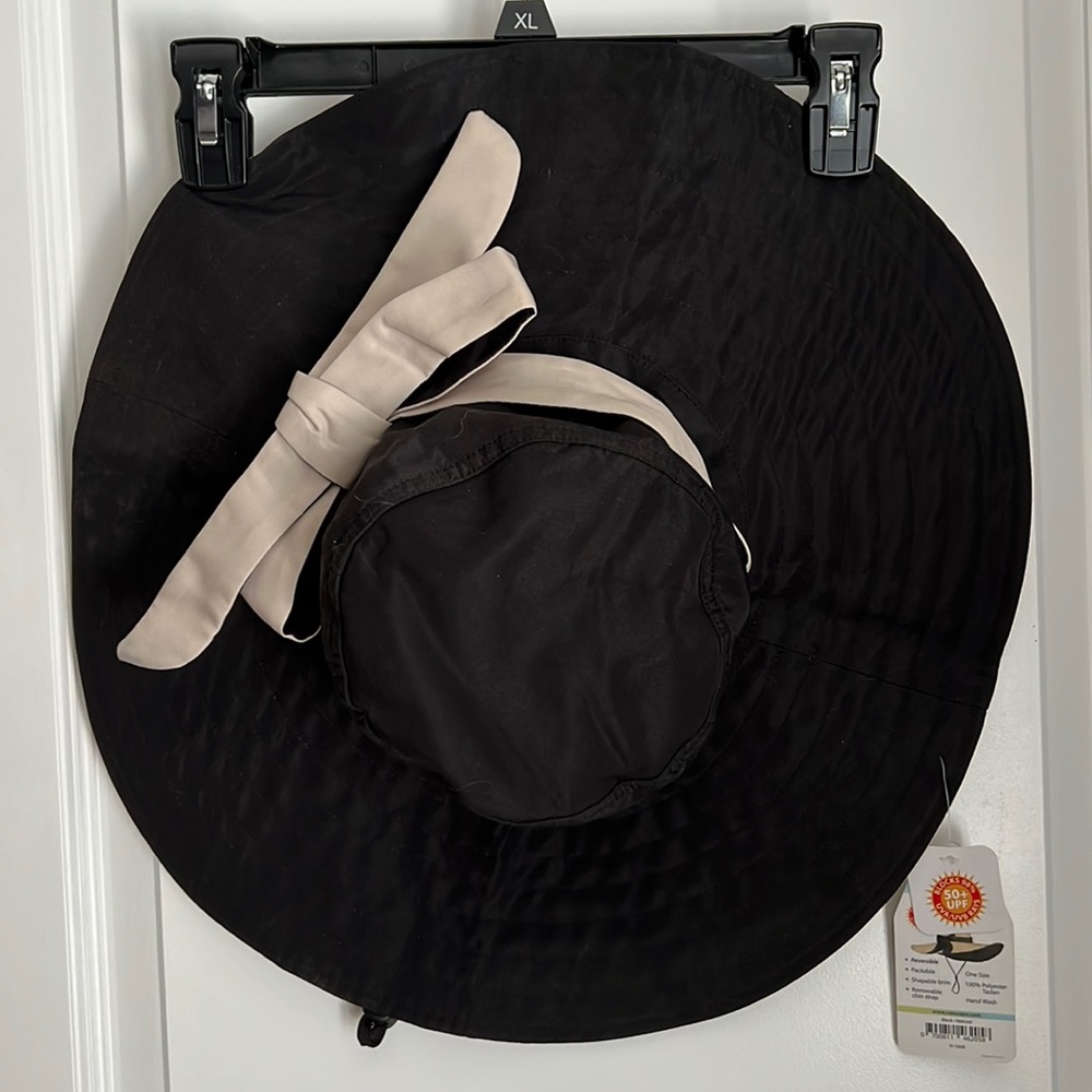 COPY - NWT Sun/Rain floppy hat
